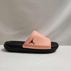 Jordan Play Slides (Size 5Y)